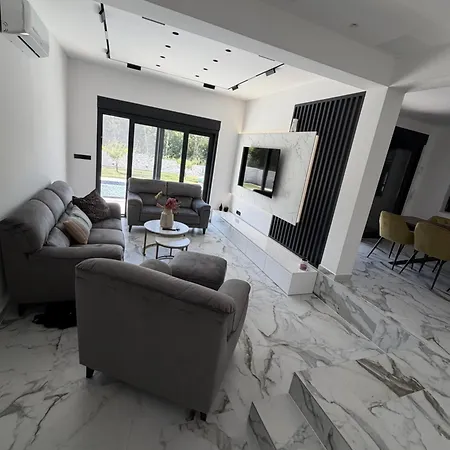 Villa Luxury Ervin Bonaci