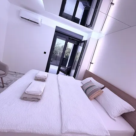 Luxury Ervin Villa *